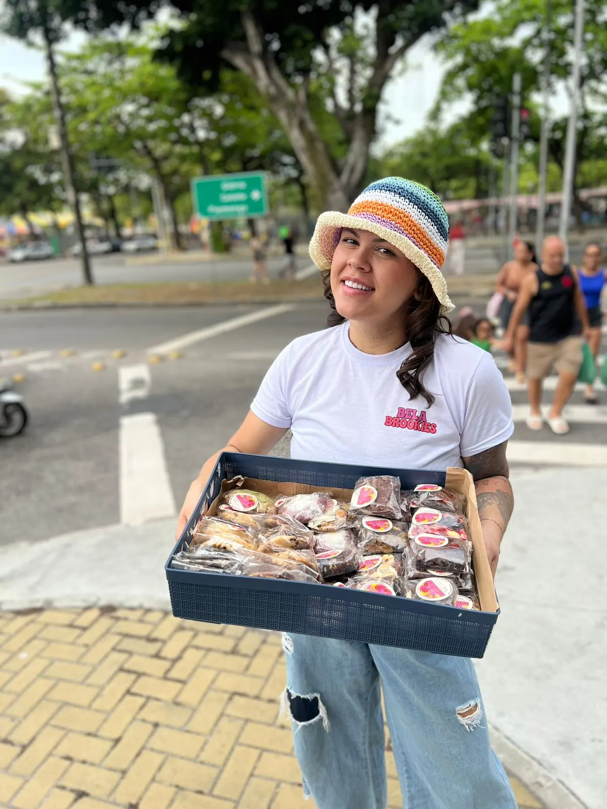 Isabella Taylor, fundadora da Bela Brookies, na Feira da Glória